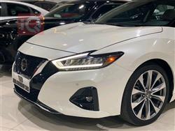 Nissan Maxima